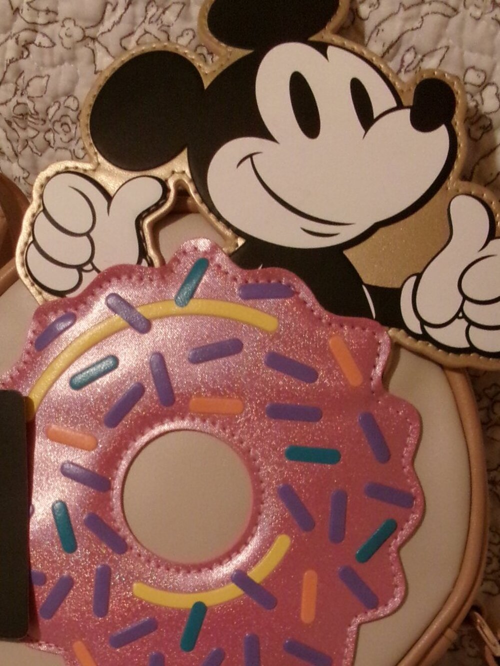 NWT DISNEY Bioworld MICKEY MOUSE Donut Crossbody Bag with callout